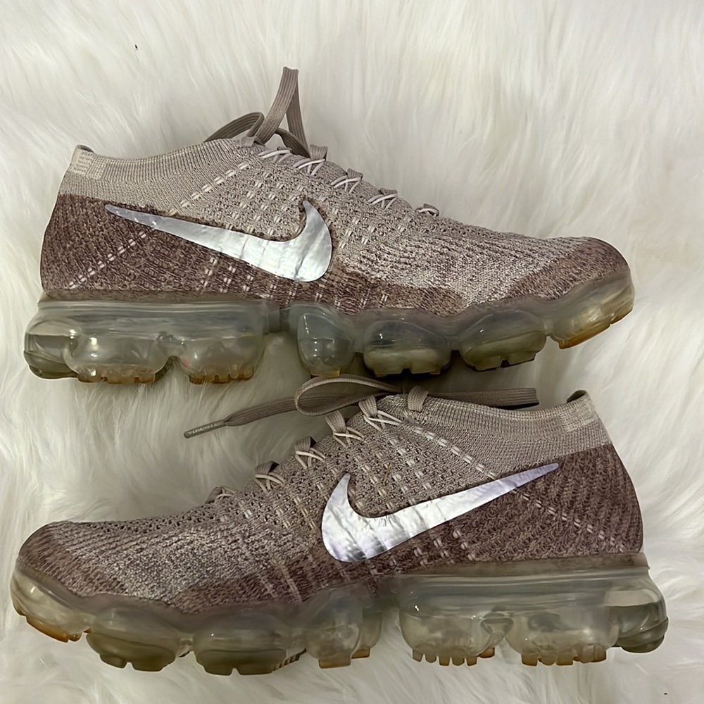 WMNS NIKE AIR VAPORMAX FLYKNIT